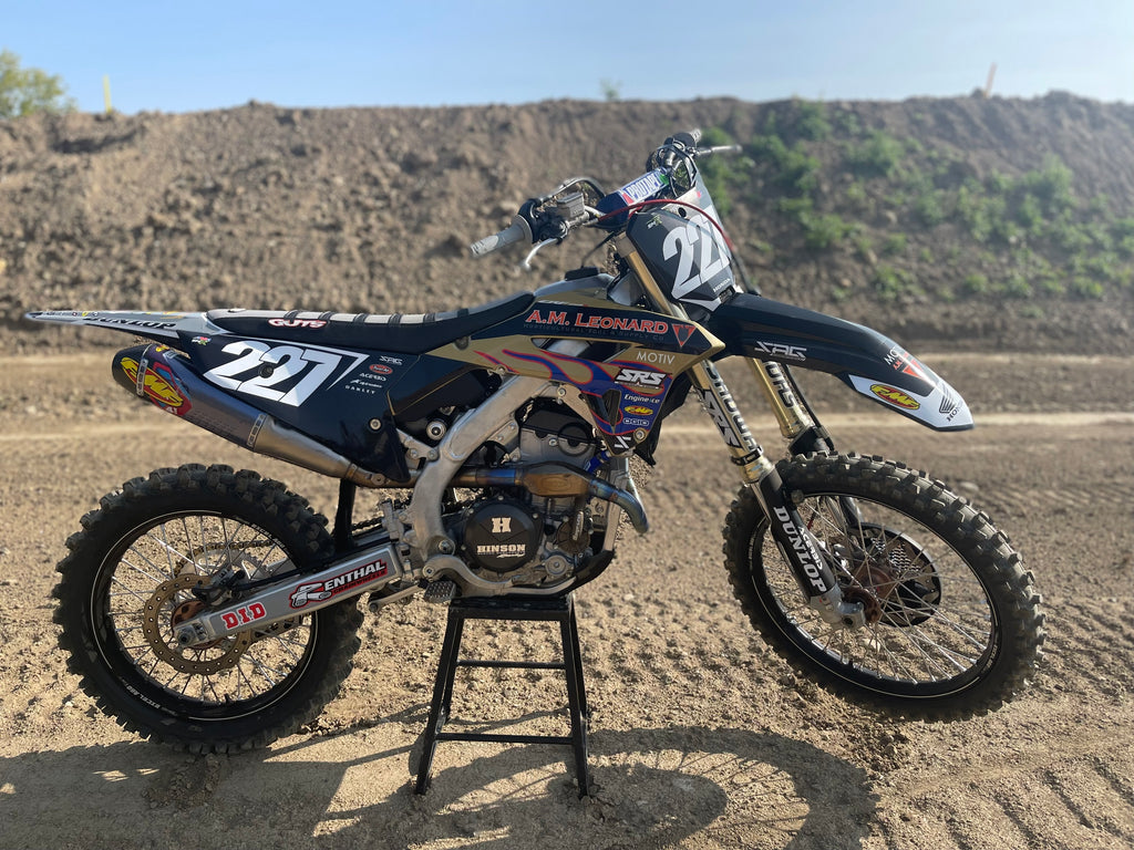 CUSTOM DIRT BIKE GRAPHIC KITS